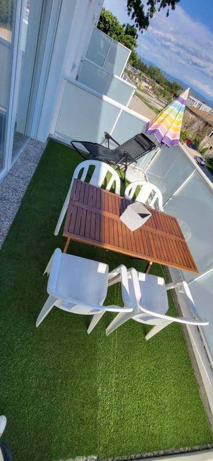 Appartement Avec Balcon/Terrasse Monteux Exteriér fotografie
